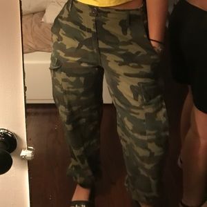 Cargo army fatigue pants.